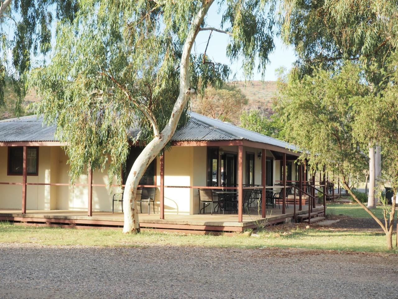Heritage Caravan Park Alice Springs Extérieur photo